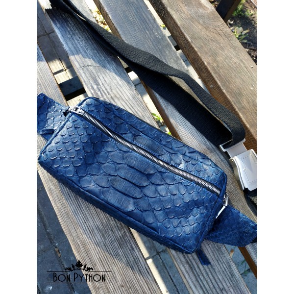 Мужская сумка бананка из кожи питона (blue dragon)
