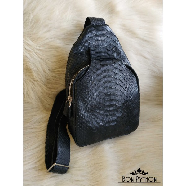Мужской нагрудный рюкзак из кожи питона